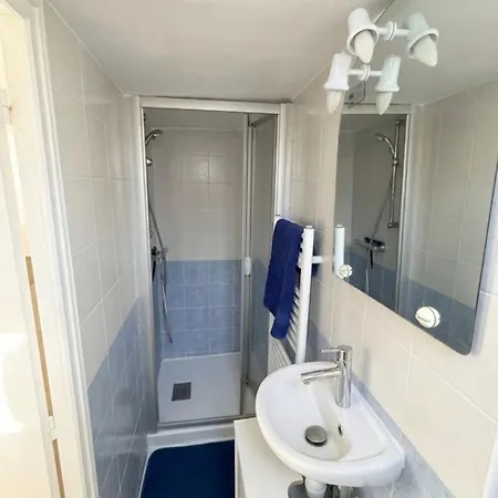 !!!! Only Airbnb !!!!! Private In Center - Shared Apartamento *