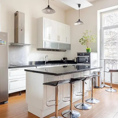 !!!! Only Airbnb !!!!! Private In Center - Shared * París