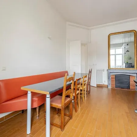 דירה !!!! Only Airbnb !!!!! Private In Center - Shared *
