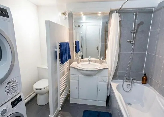 דירה !!!! Only Airbnb !!!!! Private In Center - Shared