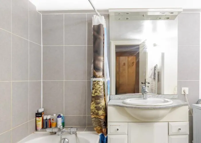דירה !!!! Only Airbnb !!!!! Private In Center - Shared