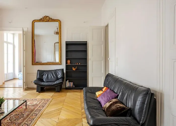 شقة !!!! Only Airbnb !!!!! Private In Center - Shared باريس